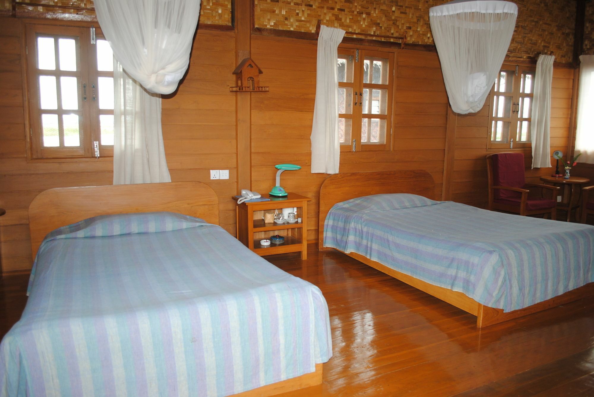 Golden Island Cottages Thale U Hotel Ywama Exteriör bild