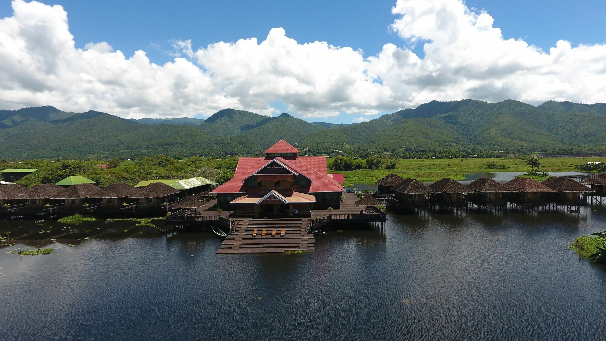 Golden Island Cottages Thale U Hotel Ywama Exteriör bild
